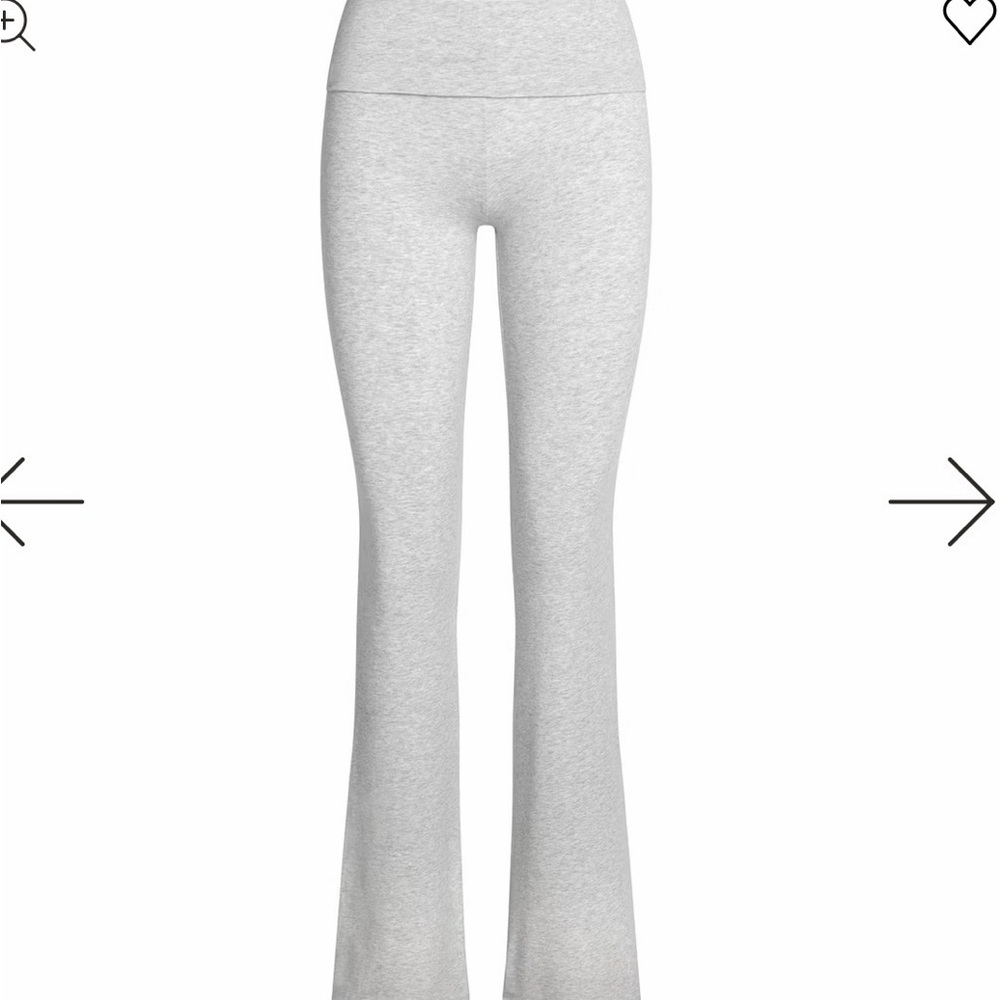 SKIMS Light Gray Flare Leggings